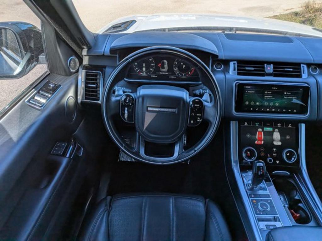 2018 Land Rover Range Rover Sport - $28,900