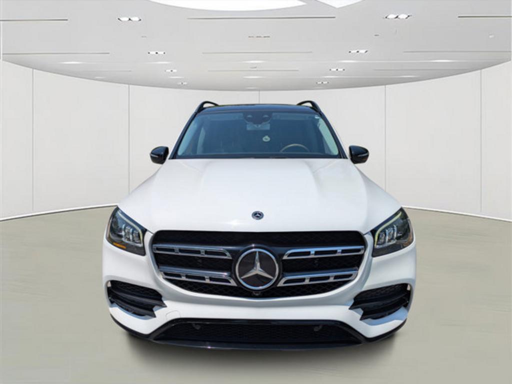 2020 Mercedes-Benz GLS - $43,700