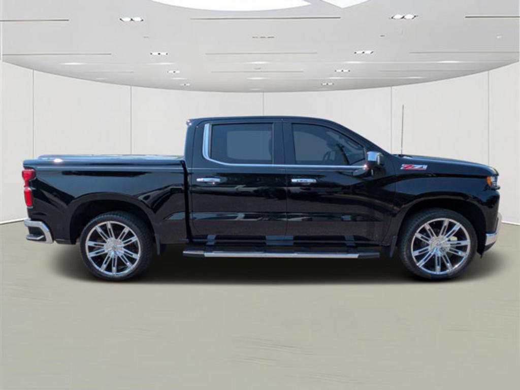 2019 Chevrolet Silverado - $32,900