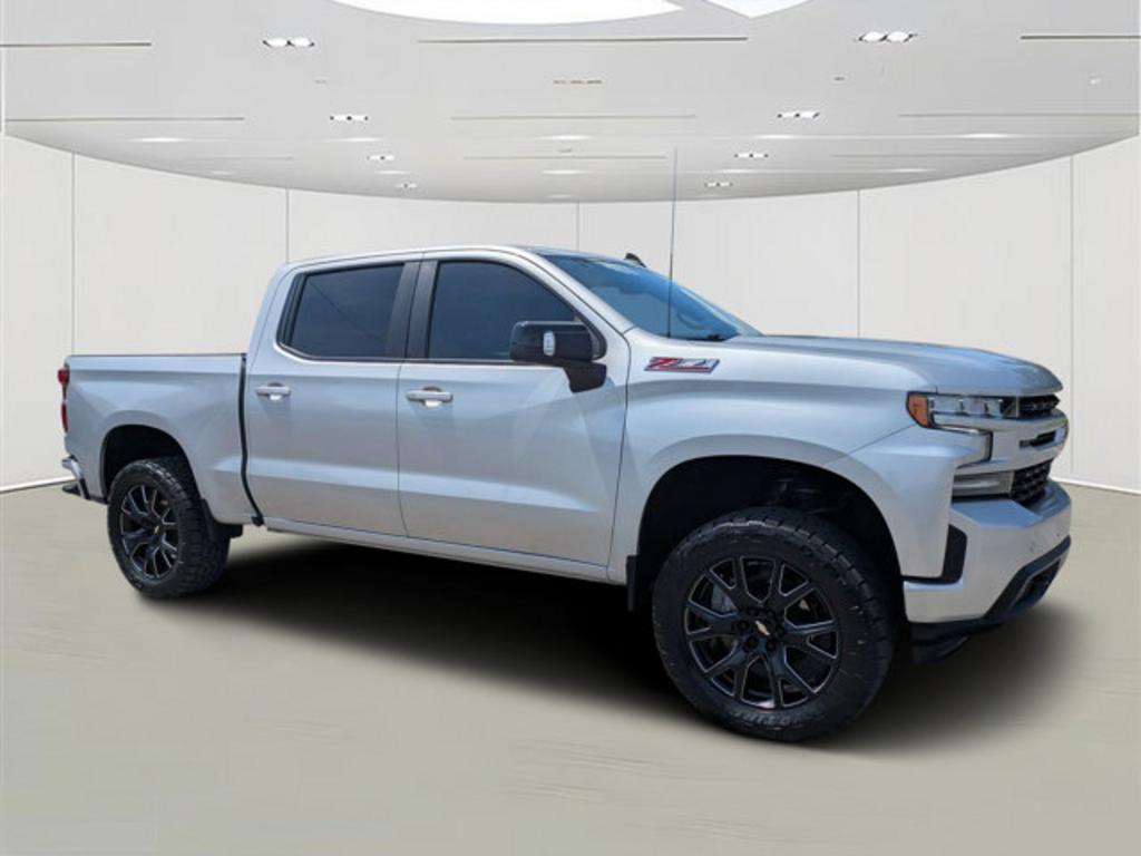 2022 Chevrolet Silverado Ltd - $42,700