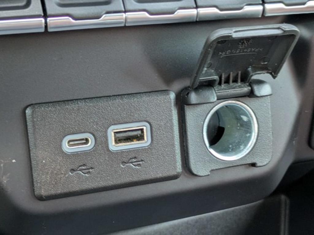 2022 Chevrolet Silverado Ltd - $42,700