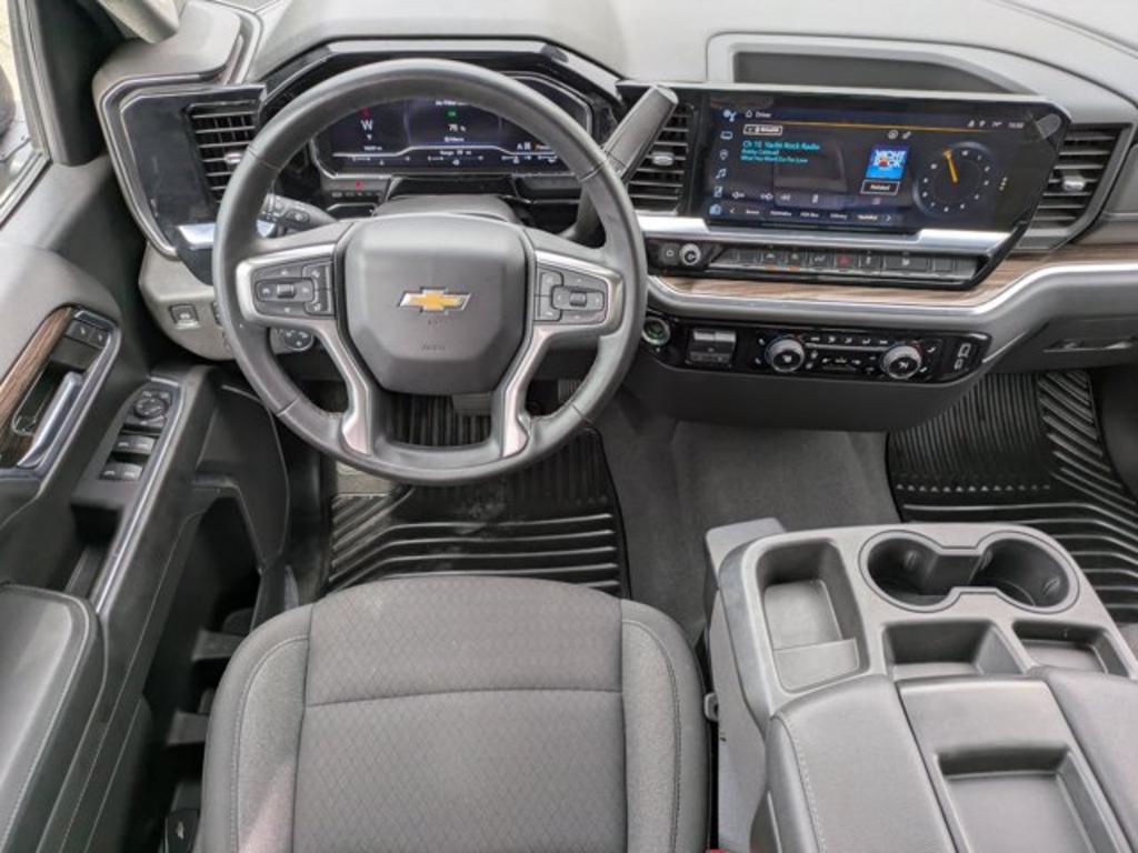 2023 Chevrolet Silverado - $29,900