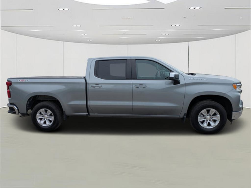 2023 Chevrolet Silverado - $29,900