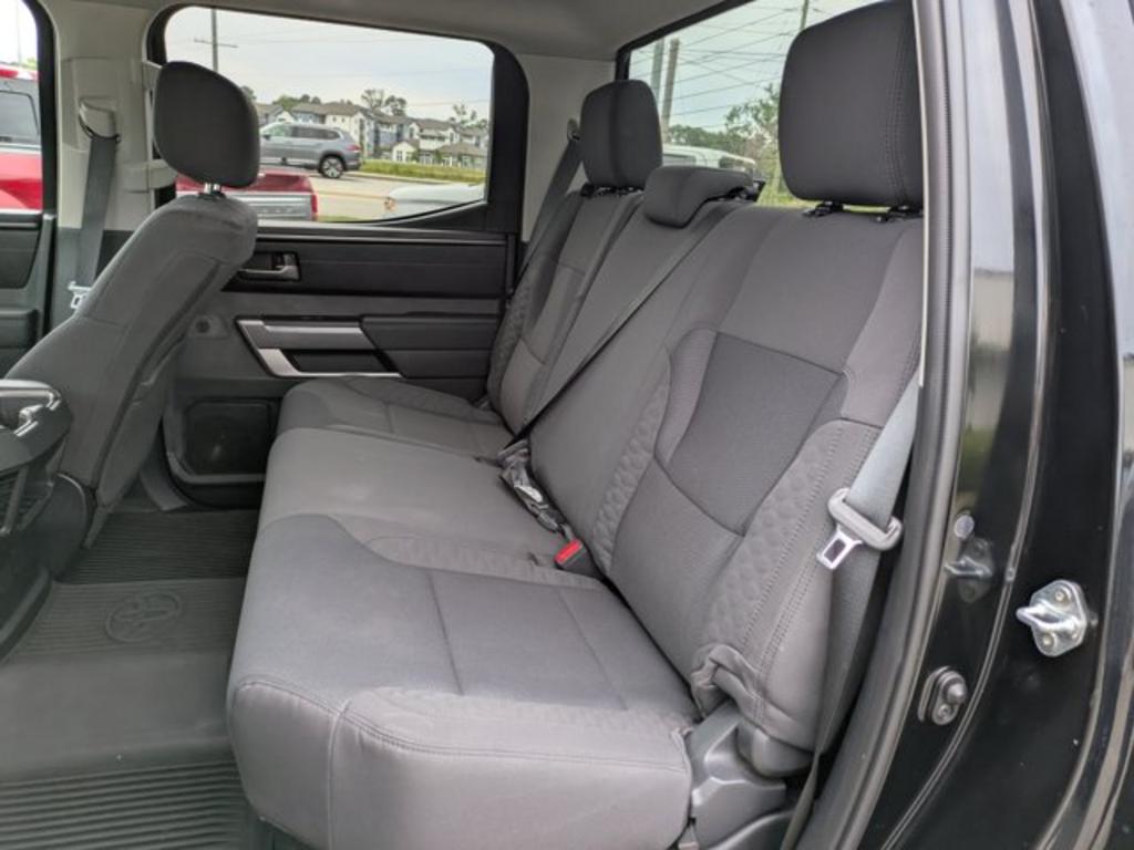 2023 Toyota Tundra - $39,900