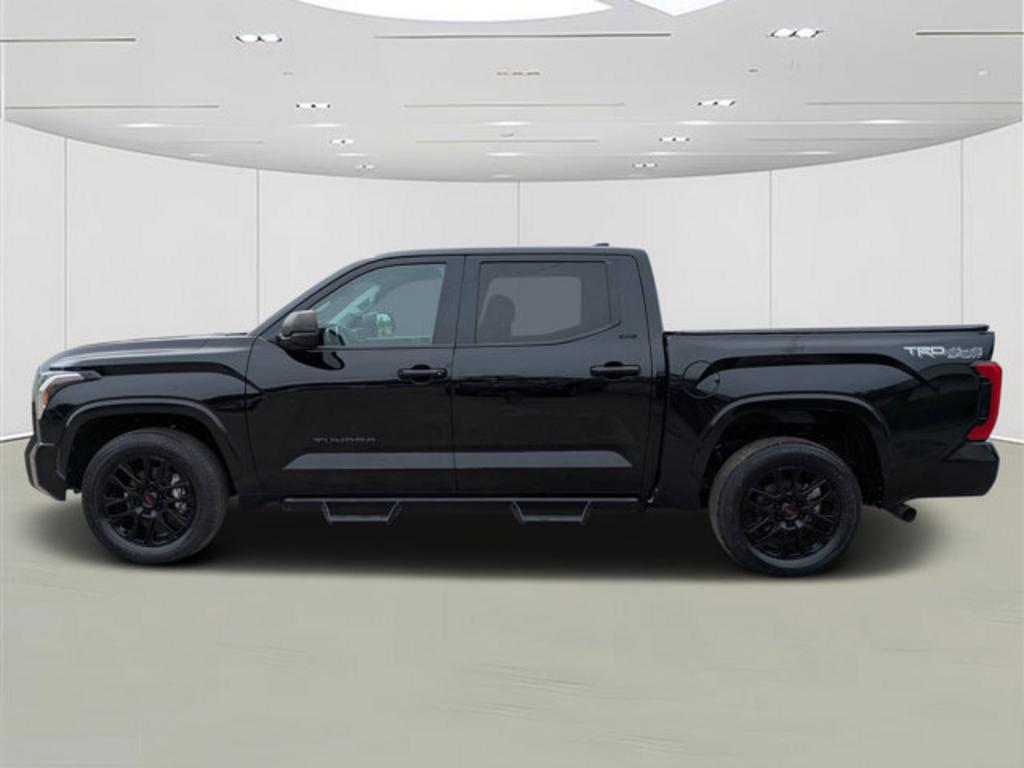 2023 Toyota Tundra - $39,900