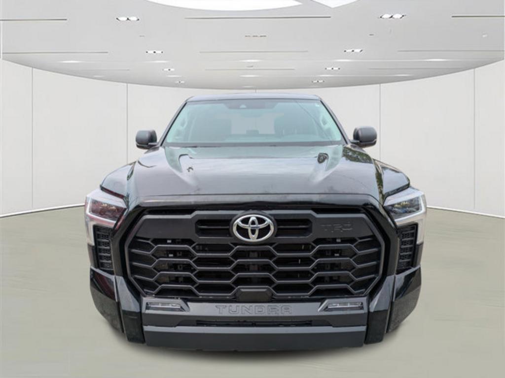 2023 Toyota Tundra - $39,900
