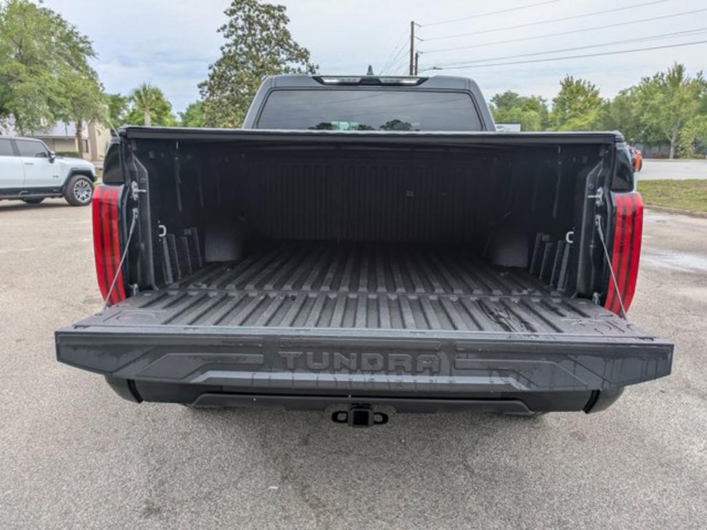 2023 Toyota Tundra - $39,900