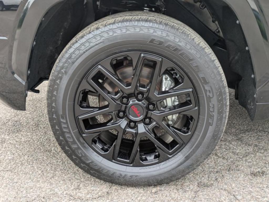 2023 Toyota Tundra - $39,900