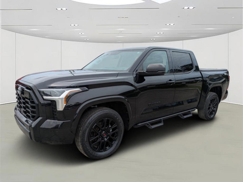 2023 Toyota Tundra - $39,900