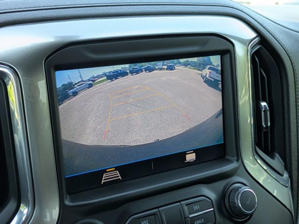 2021 Chevrolet Silverado - $28,900