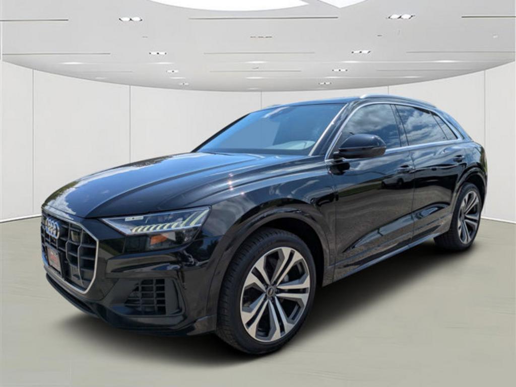 2022 Audi Q8 - $35,700