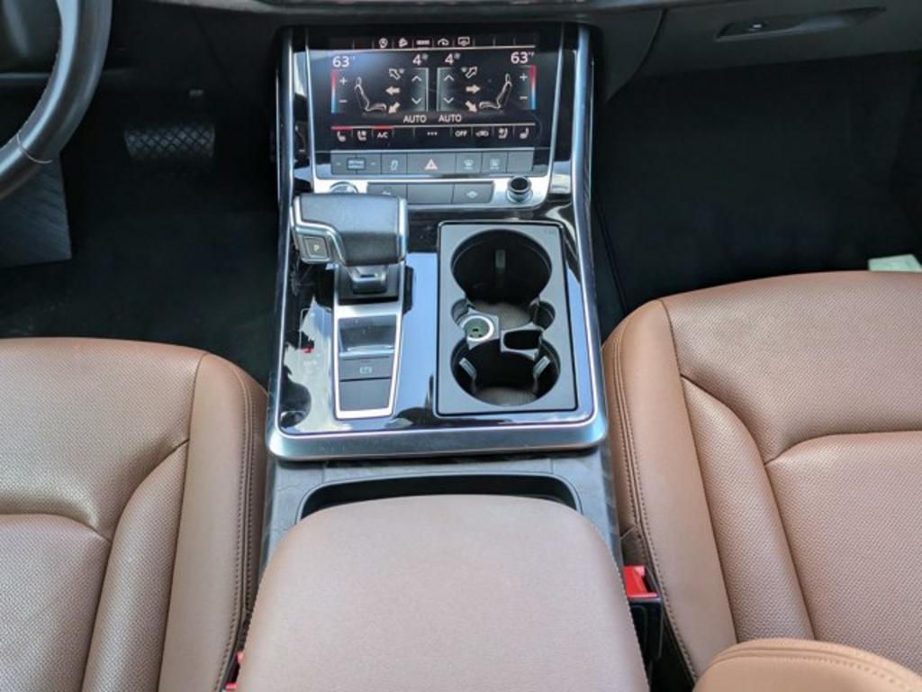 2022 Audi Q8 - $35,700