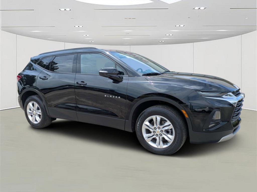 2022 Chevrolet Blazer - $23,900
