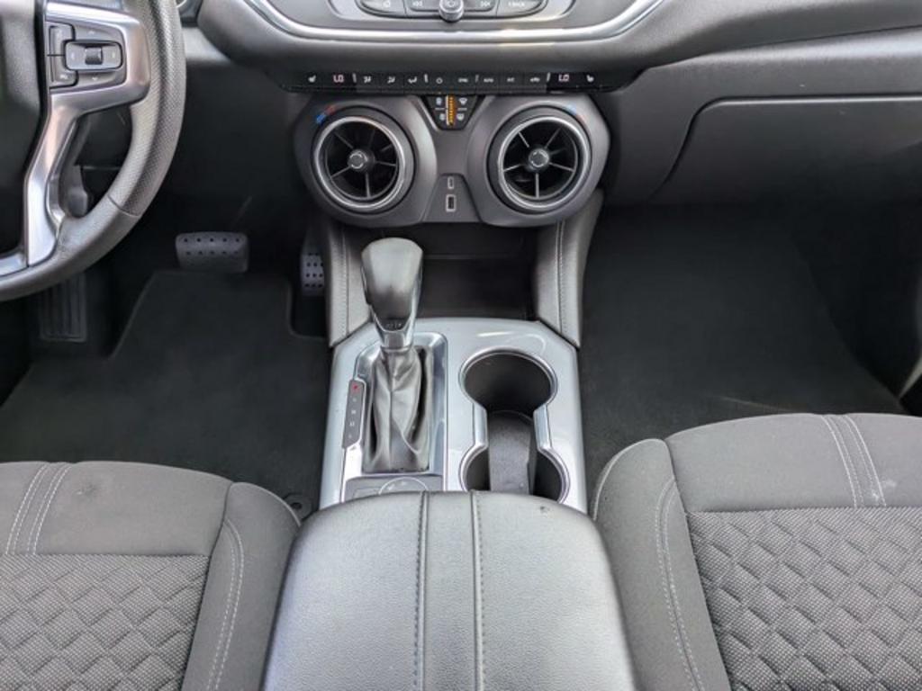 2022 Chevrolet Blazer - $23,900