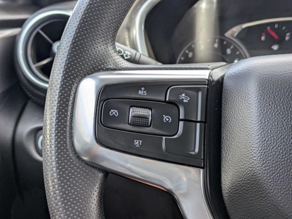 2022 Chevrolet Blazer - $23,900