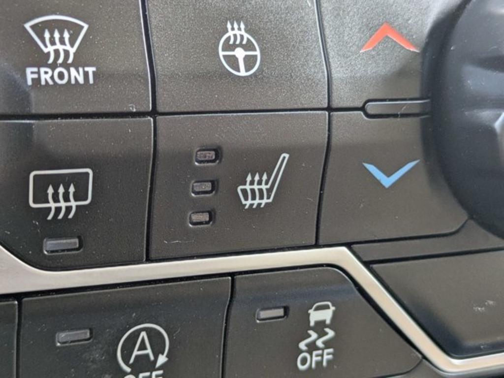 2018 Jeep Wrangler - $30,900
