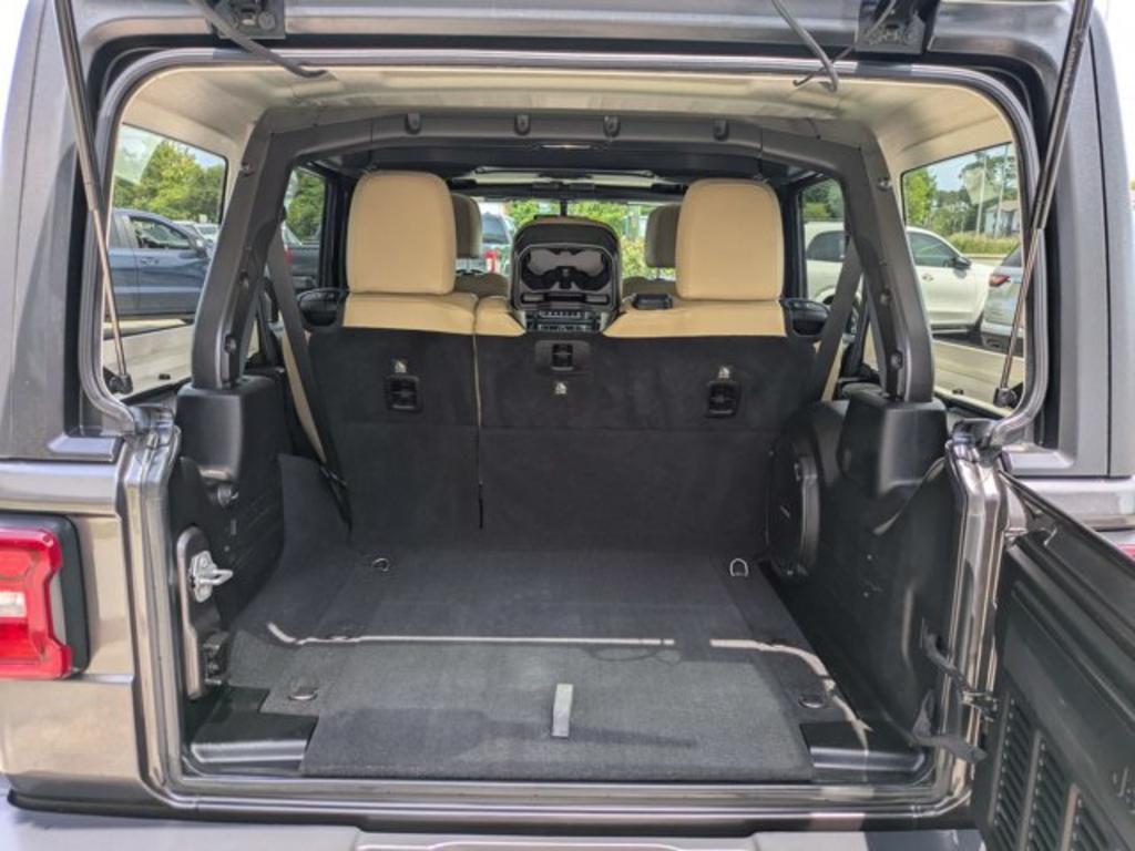 2018 Jeep Wrangler - $30,900