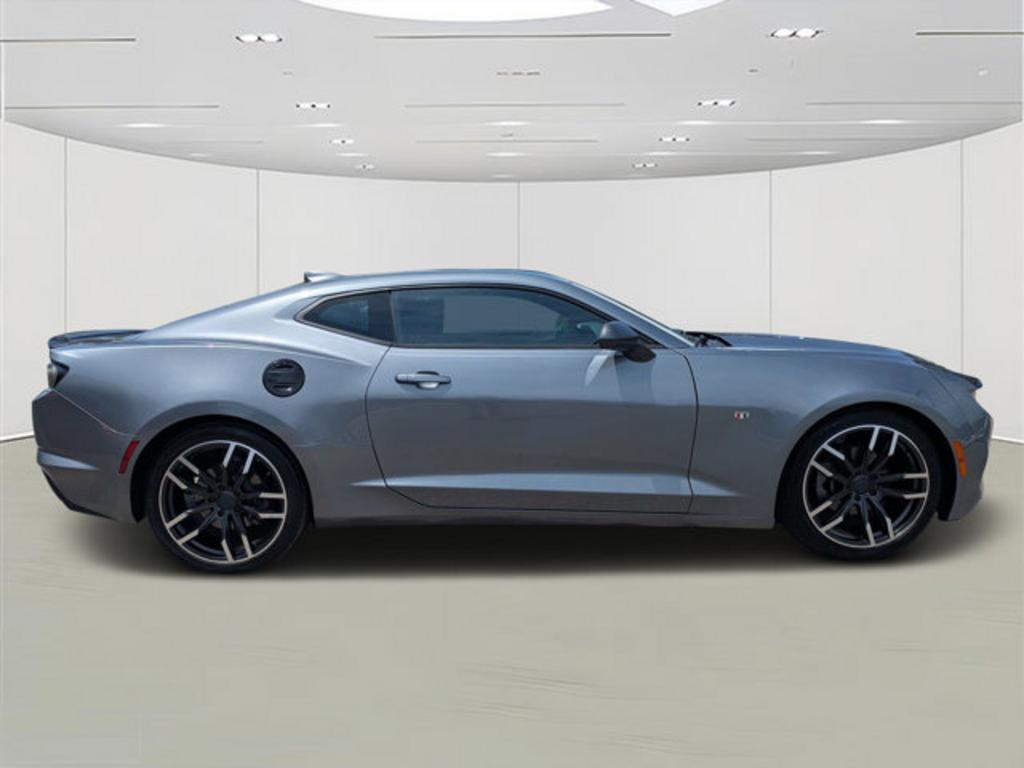2020 Chevrolet Camaro - $22,700