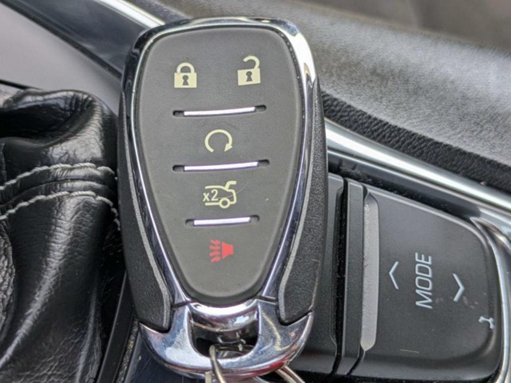 2020 Chevrolet Camaro - $22,700