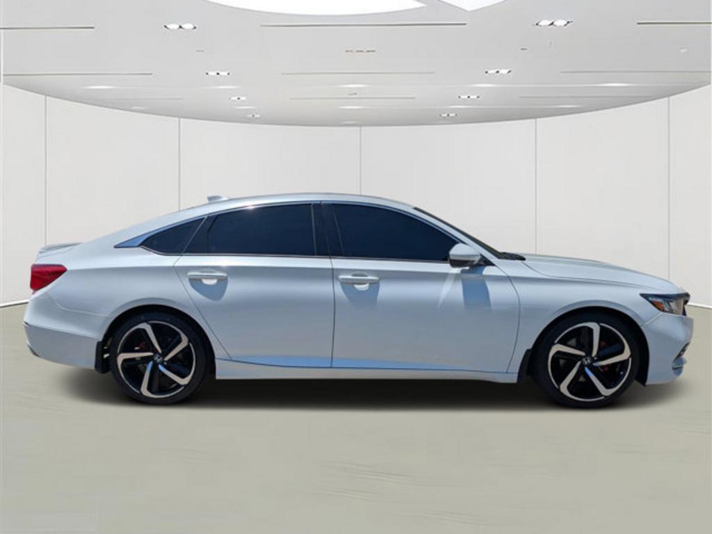 2019 Honda Accord - $23,900