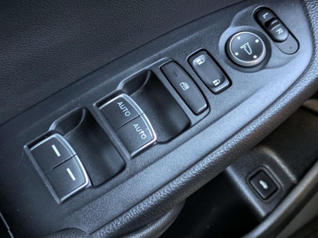 2019 Honda Accord - $23,900