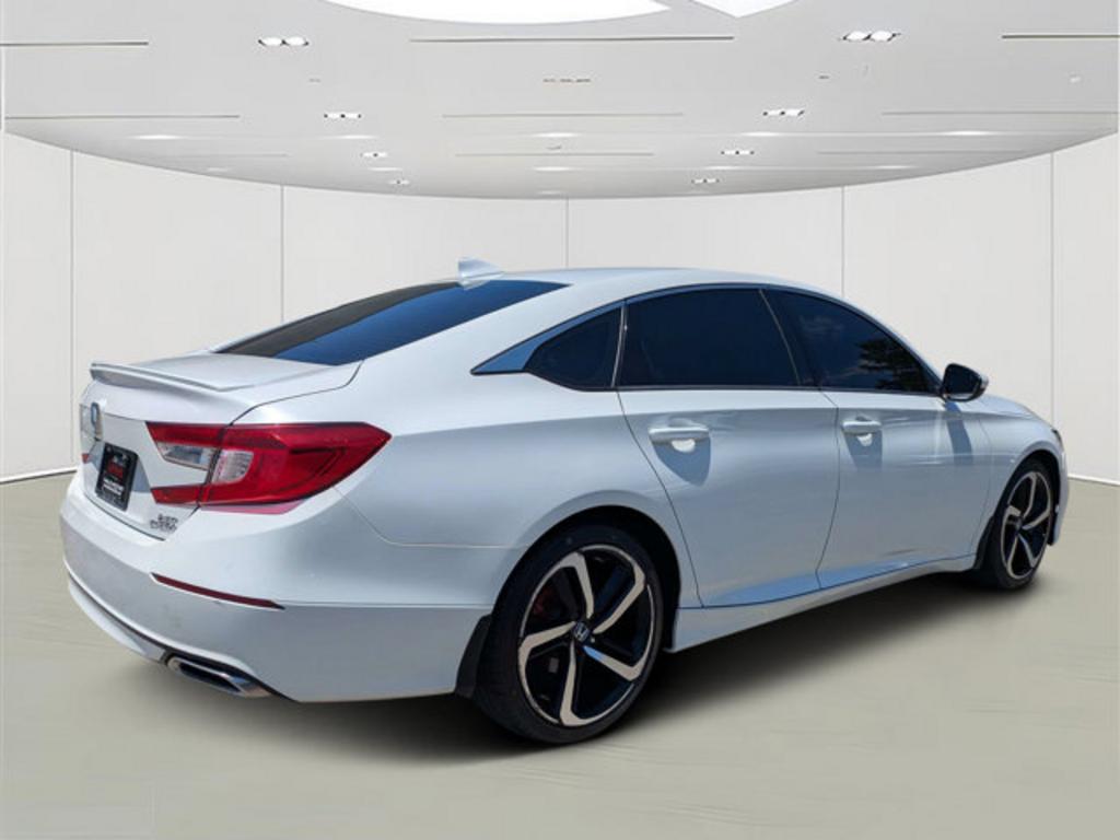 2019 Honda Accord - $23,900