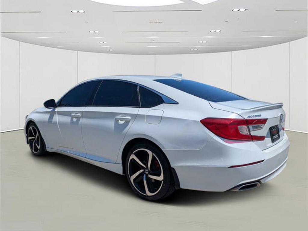 2019 Honda Accord - $23,900