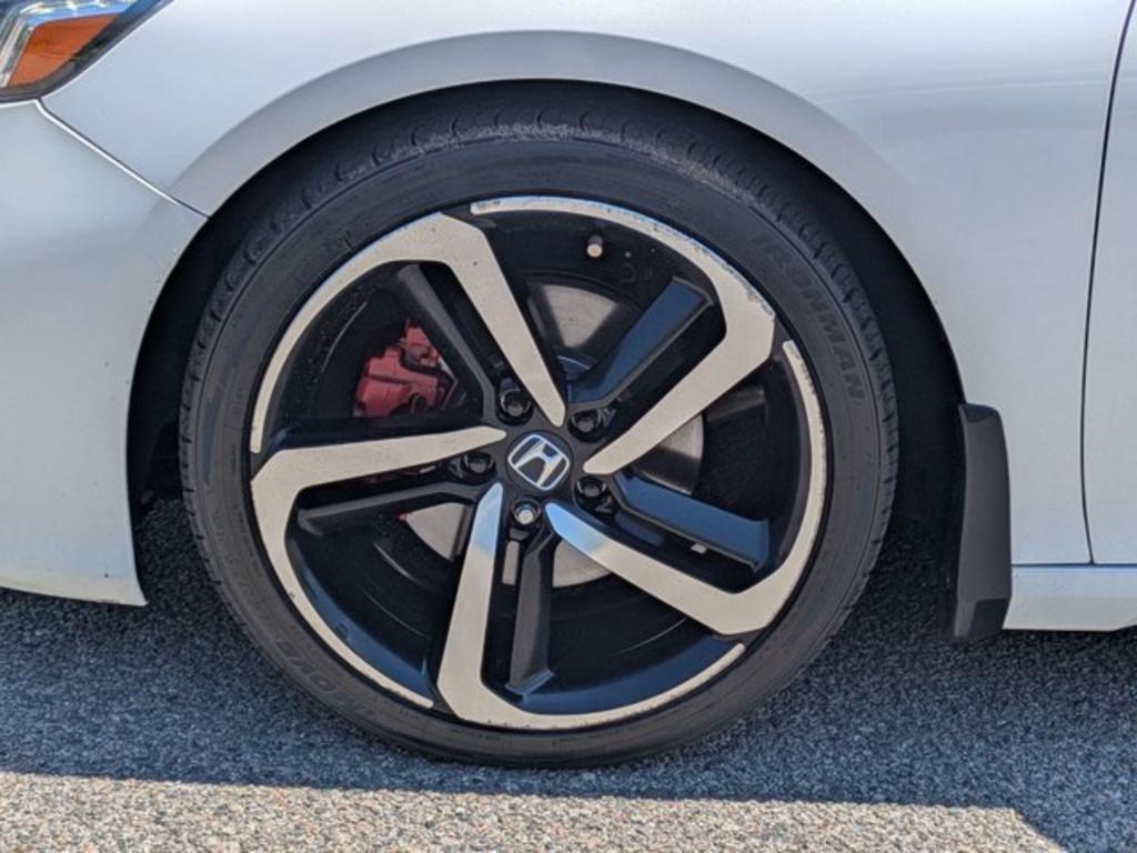 2019 Honda Accord - $23,900