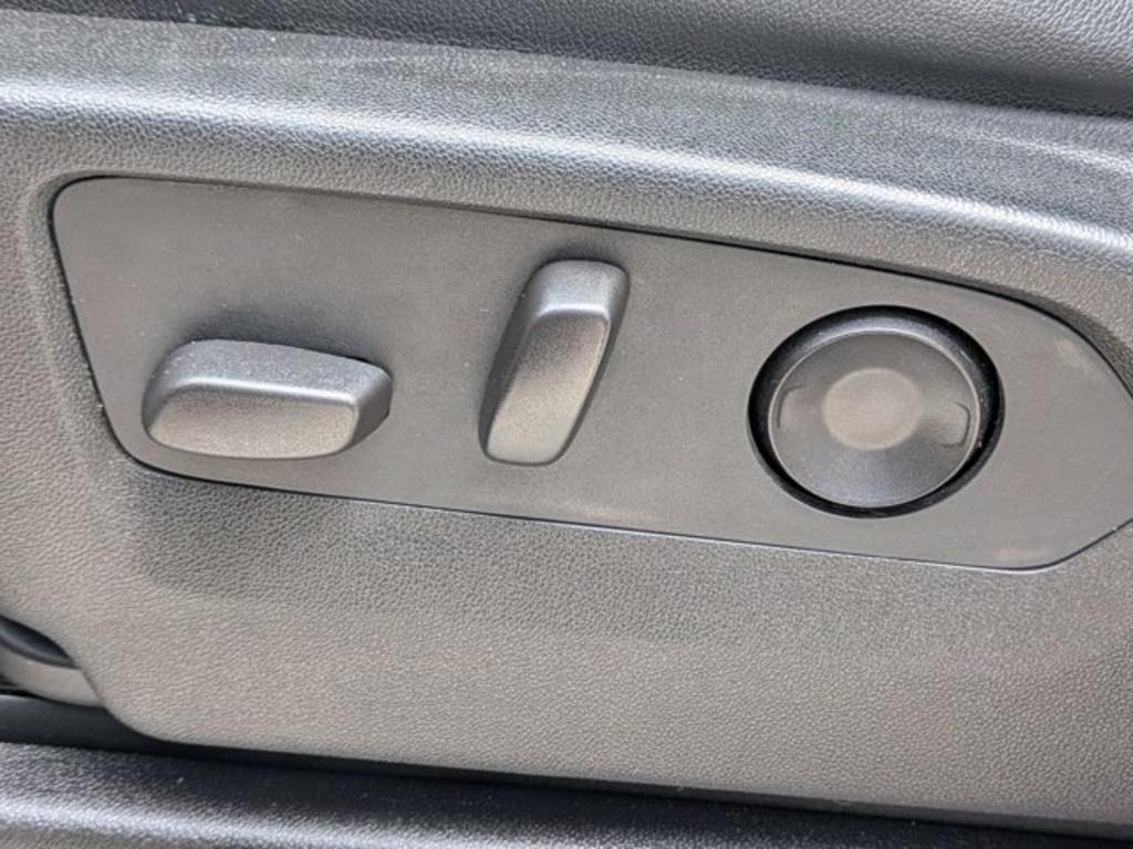 2021 Chevrolet Tahoe - $35,900