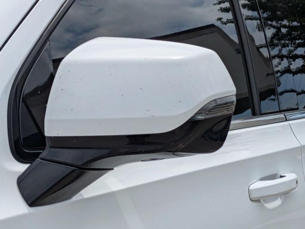 2021 Chevrolet Tahoe - $35,900
