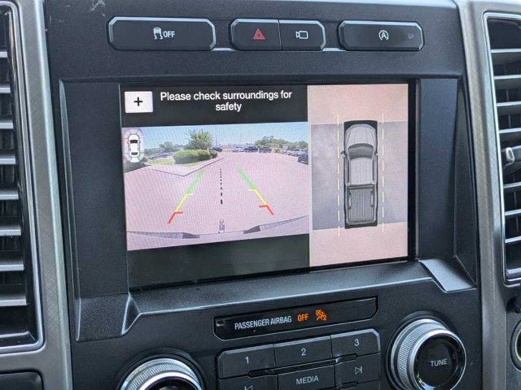 2019 Ford F-150 - $32,900