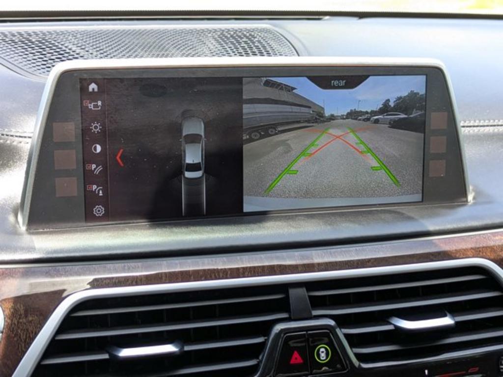 2018 BMW 7 Series - $28,700