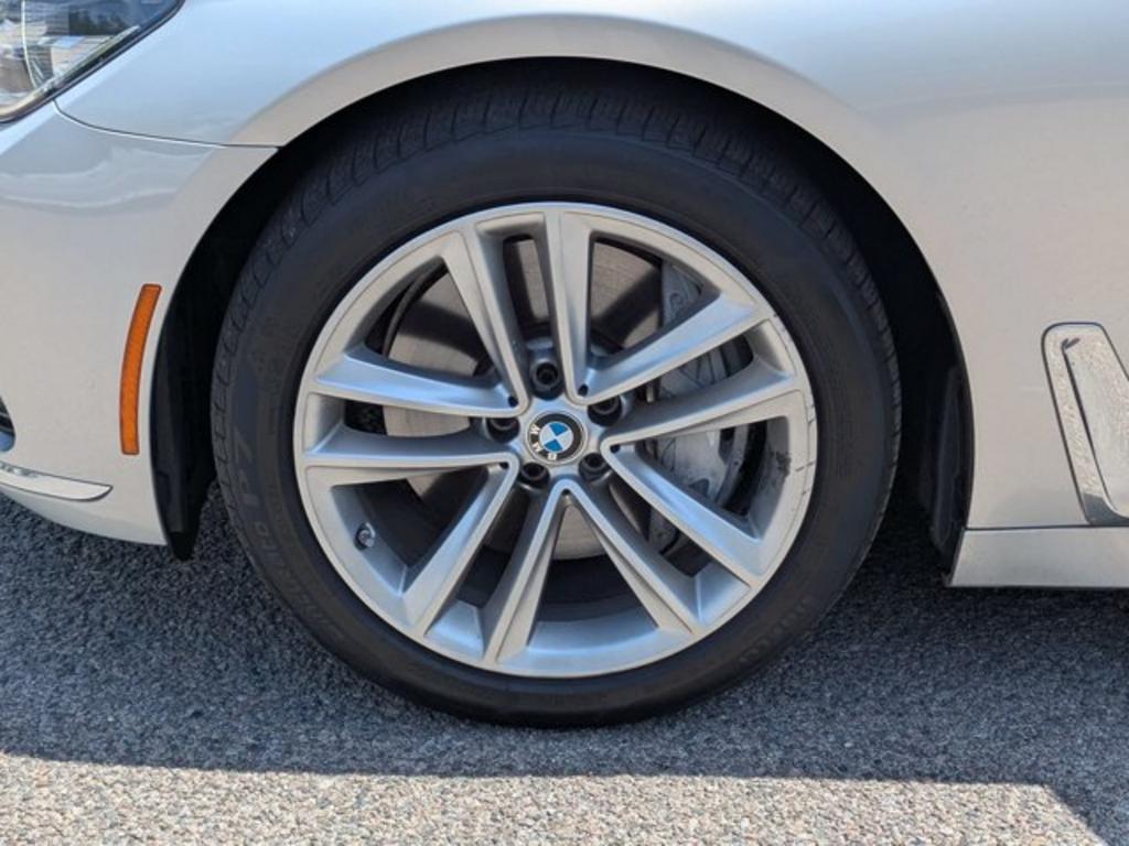2018 BMW 7 Series - $28,700