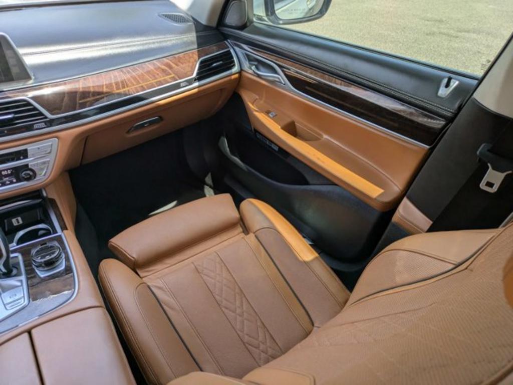 2018 BMW 7 Series - $28,700