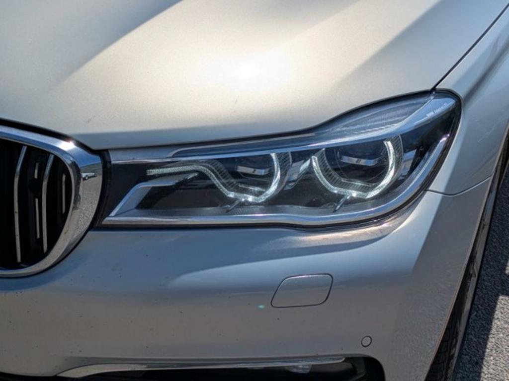 2018 BMW 7 Series - $28,700
