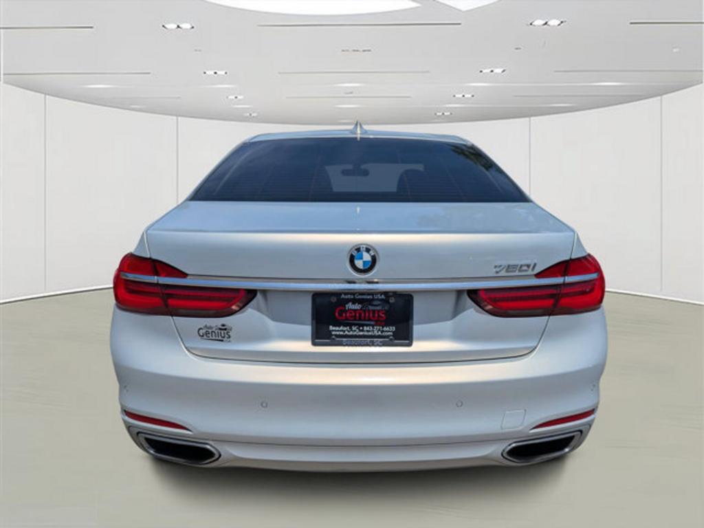 2018 BMW 7 Series - $28,700