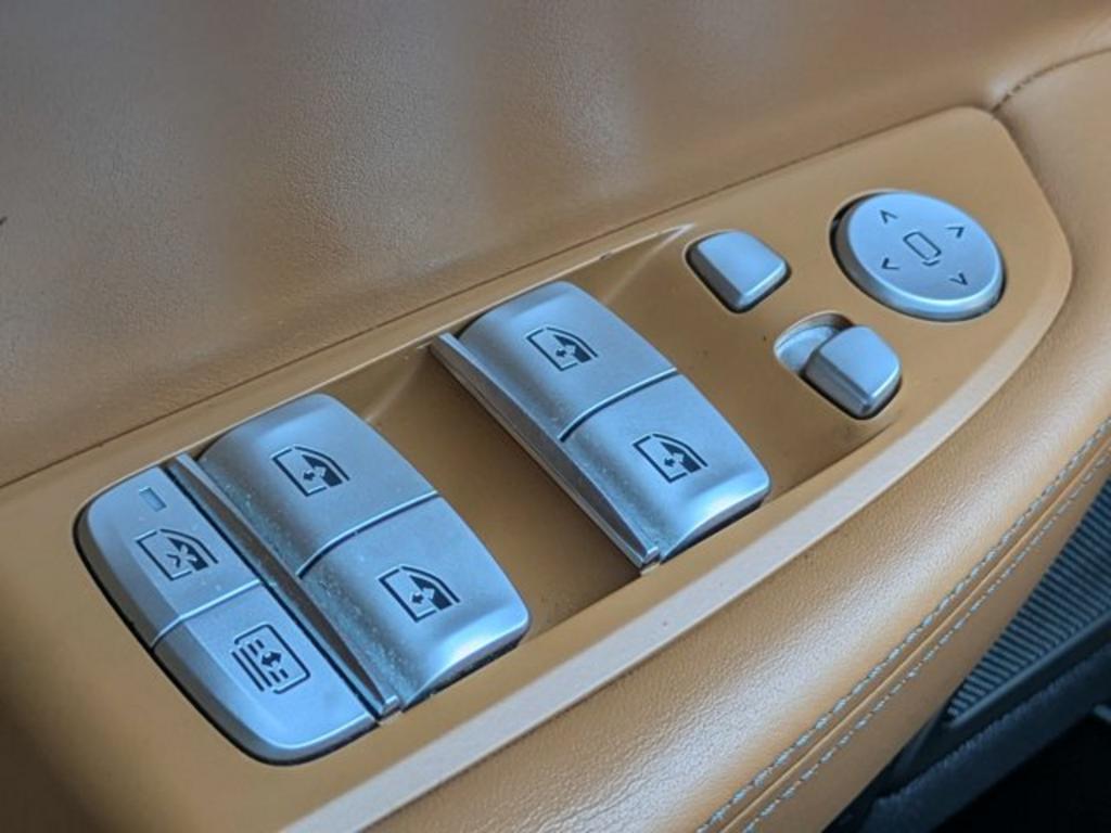 2018 BMW 7 Series - $28,700