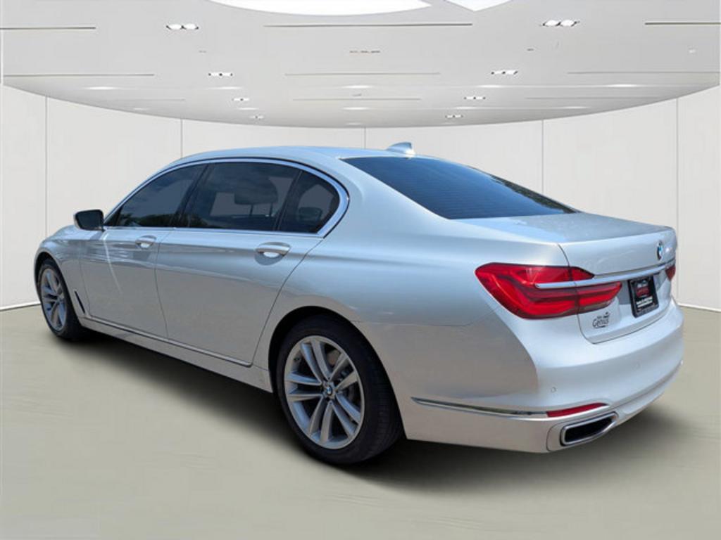 2018 BMW 7 Series - $28,700