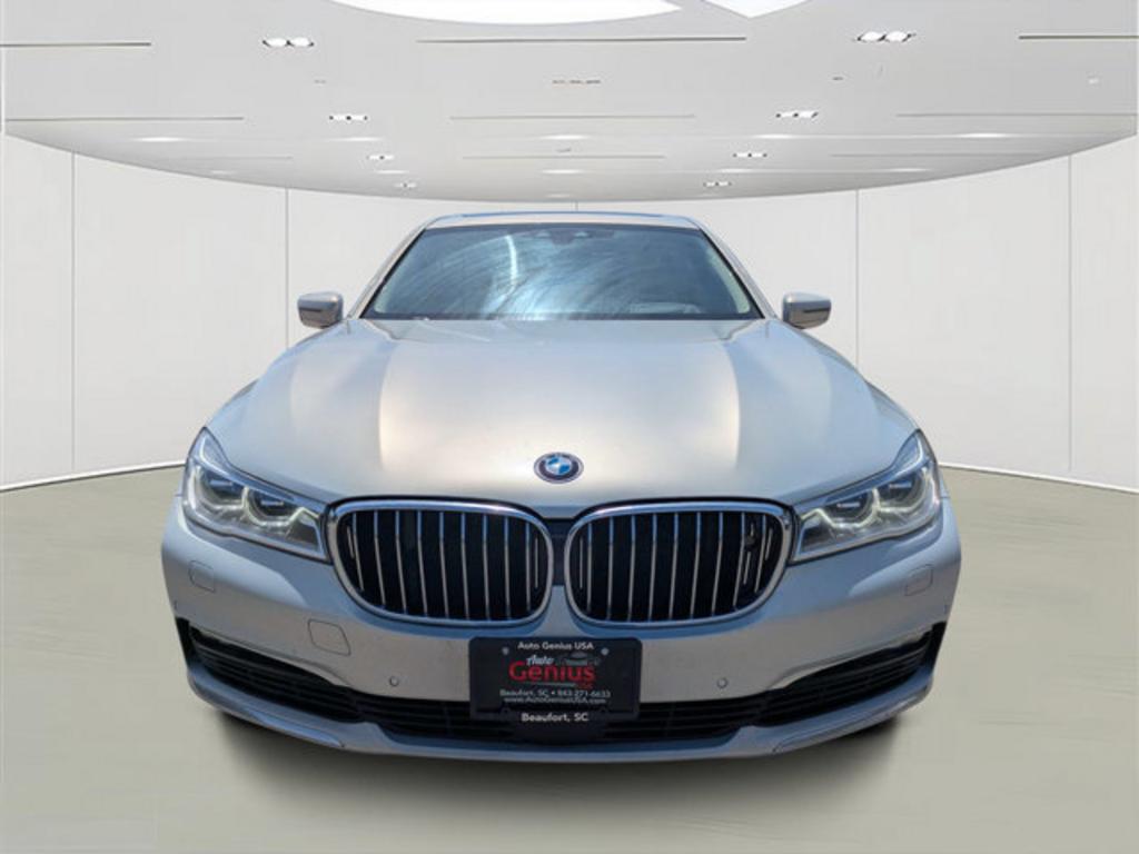 2018 BMW 7 Series - $28,700