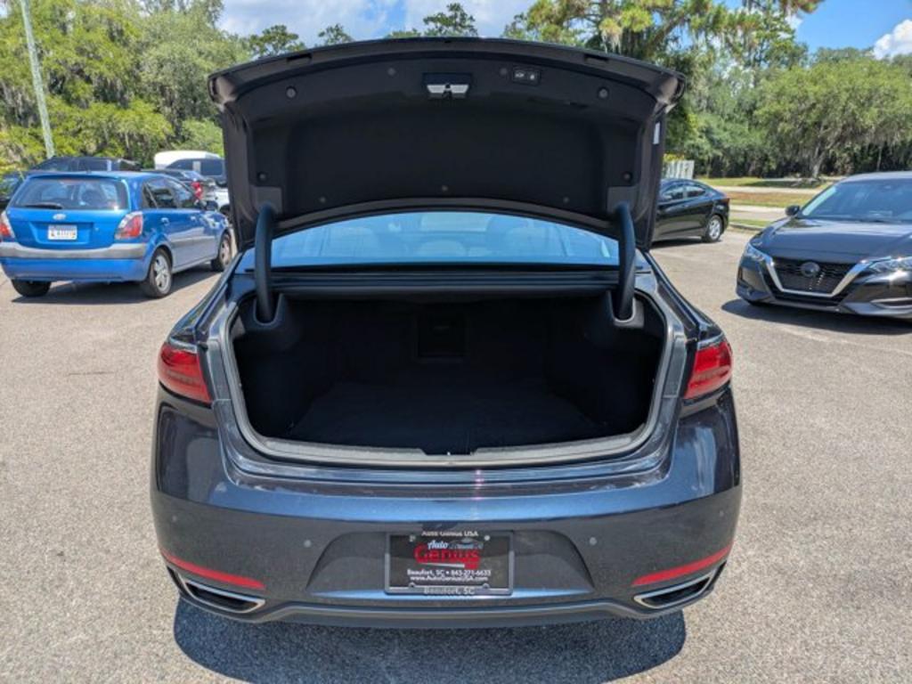 2019 Kia Cadenza - $23,900