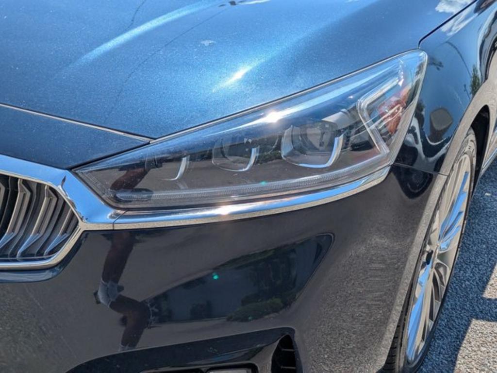 2019 Kia Cadenza - $23,900