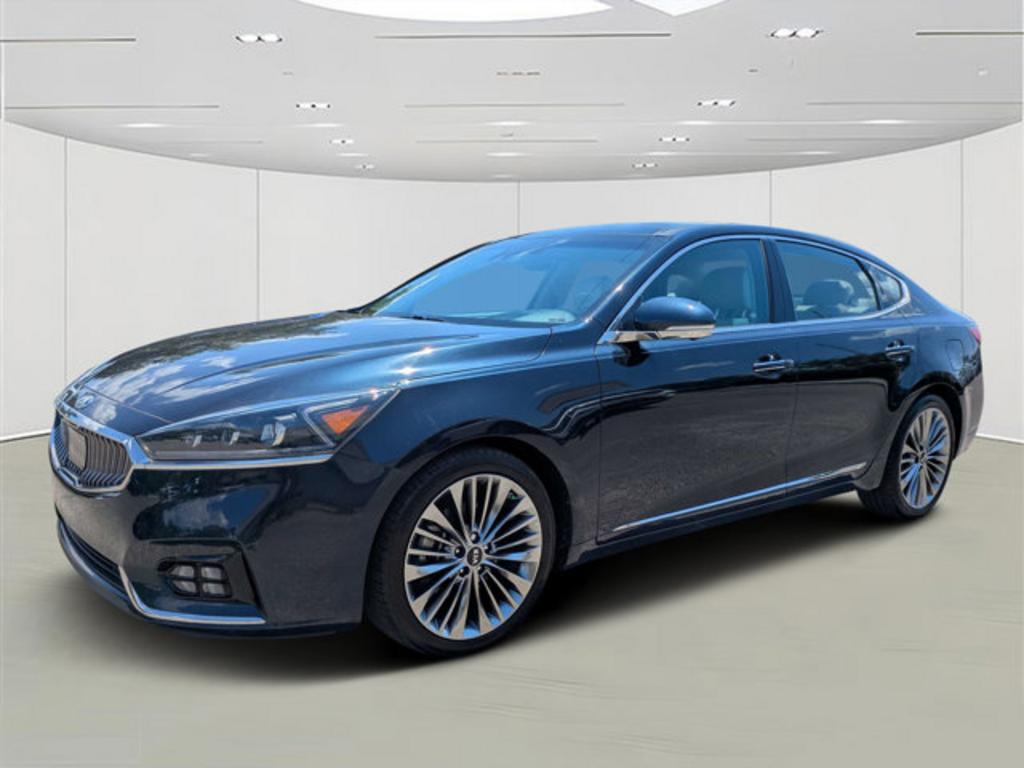 2019 Kia Cadenza - $23,900