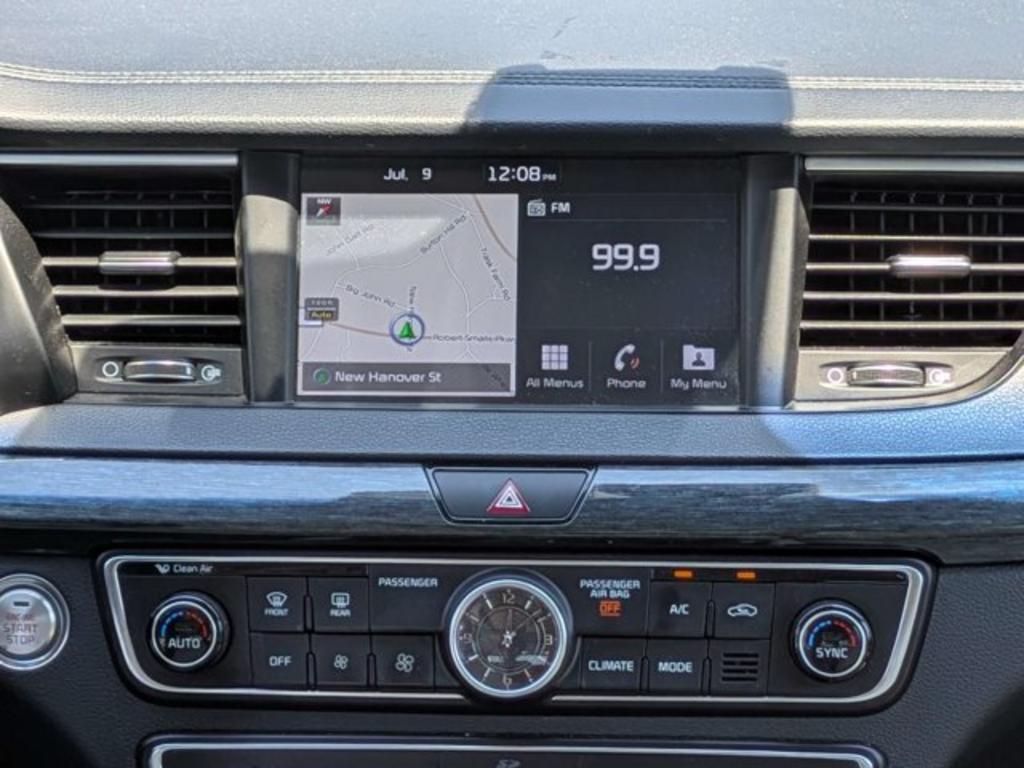 2019 Kia Cadenza - $23,900