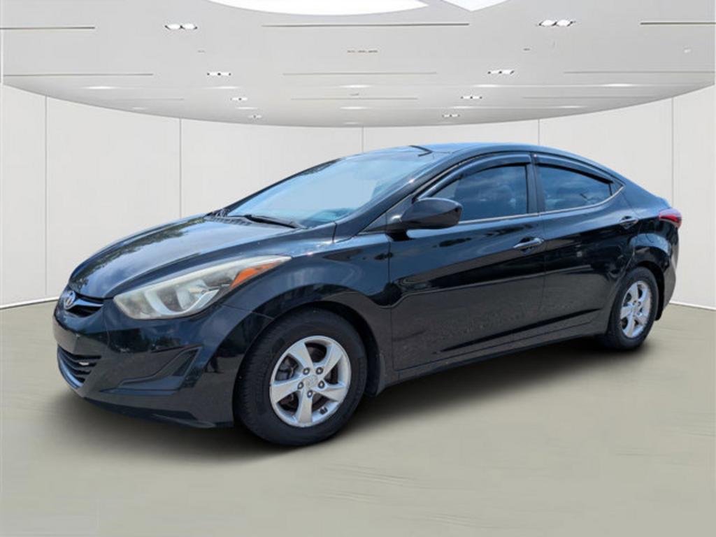 2015 Hyundai Elantra - $9,900
