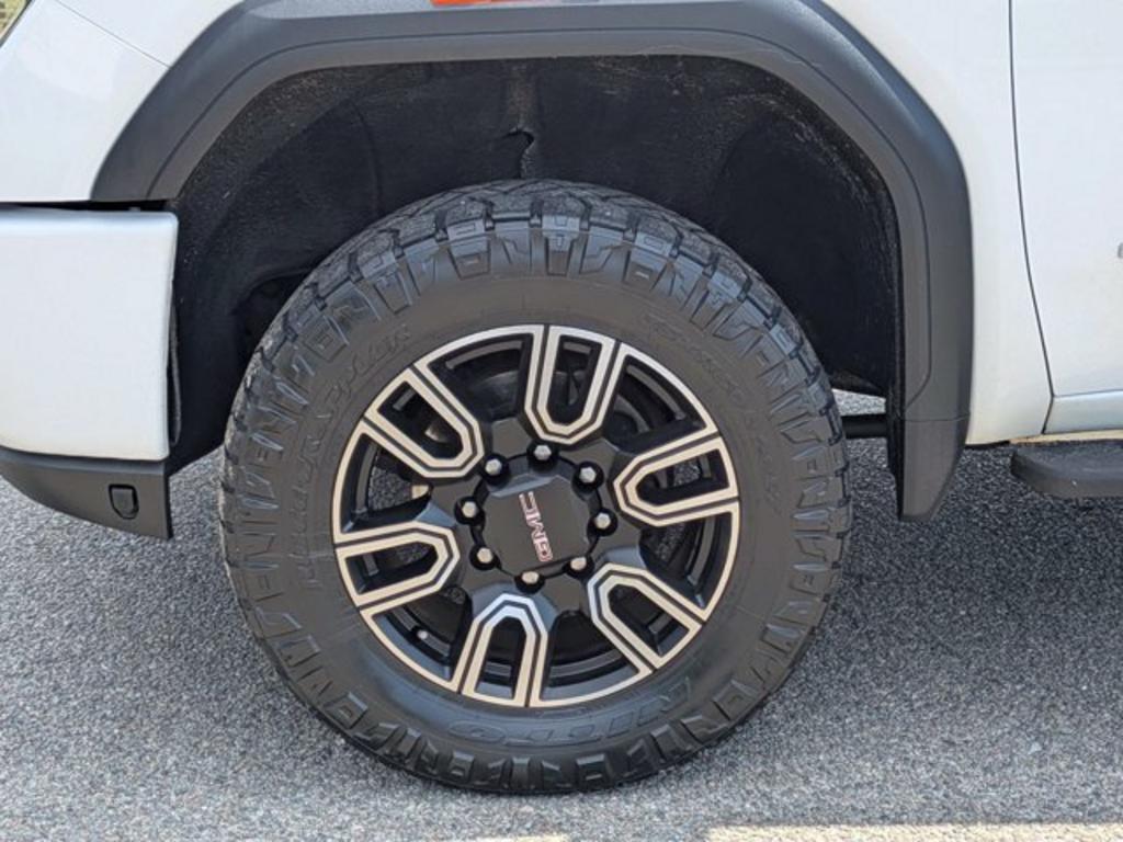 2021 GMC Sierra - $50,900
