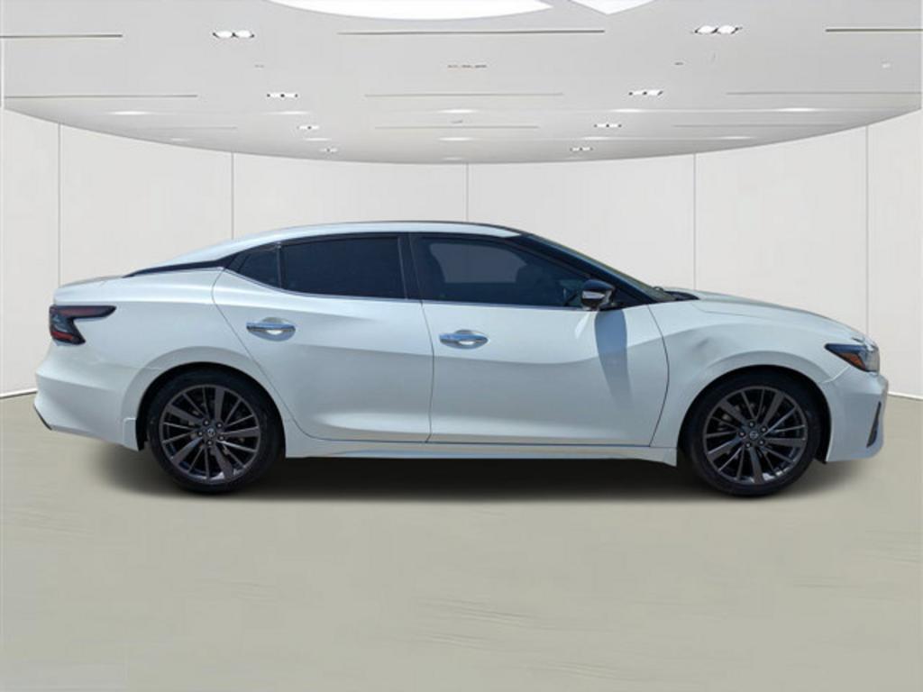 2020 Nissan Maxima