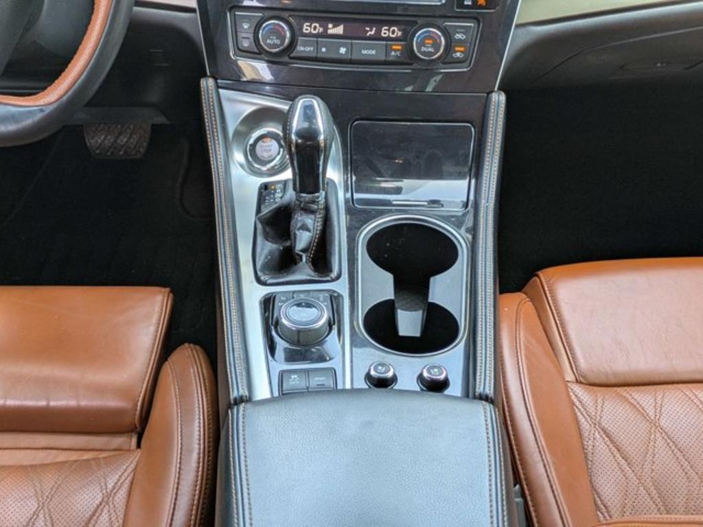 2020 Nissan Maxima