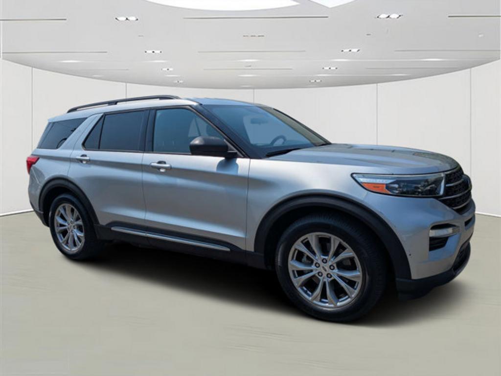 2020 Ford Explorer - $20,900
