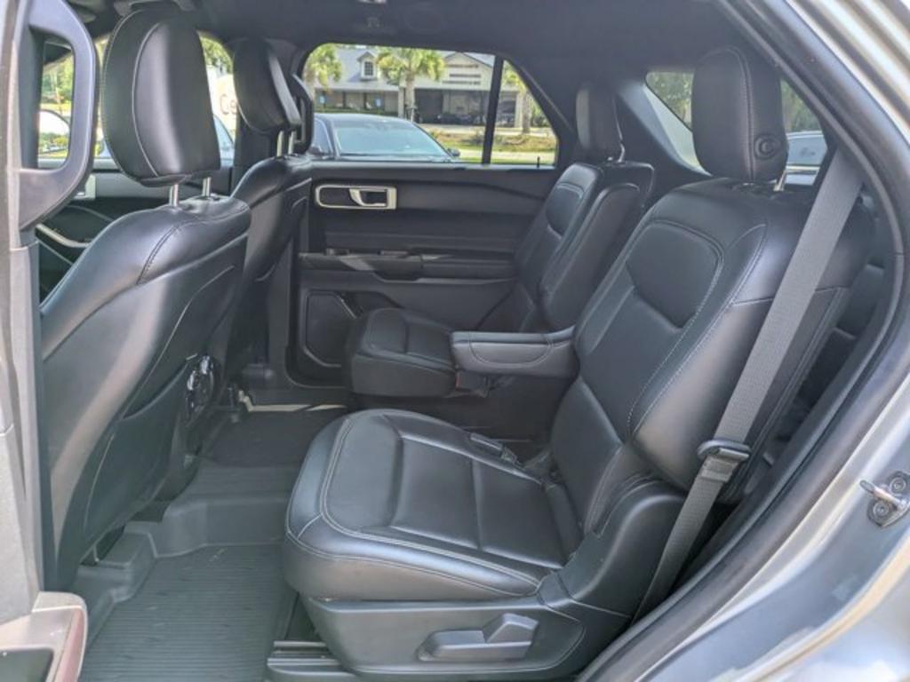 2020 Ford Explorer - $20,900