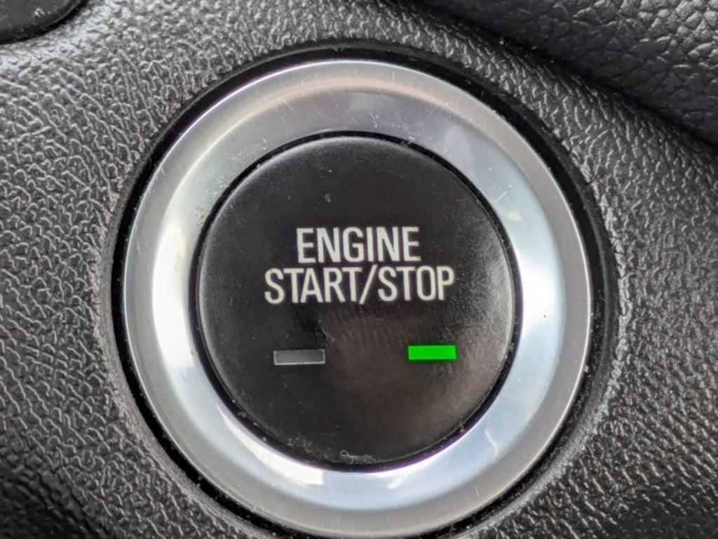 2020 Chevrolet Equinox - $16,900